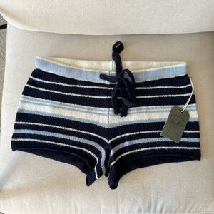 Daisy Blue Striped Women's Knit Shorts